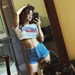 Avneet Kaur Instagram - Feelin good like I should 🤷🏻‍♀️💙👅 Madhya Pradesh