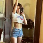 Avneet Kaur Instagram - Feelin good like I should 🤷🏻‍♀️💙👅 Madhya Pradesh