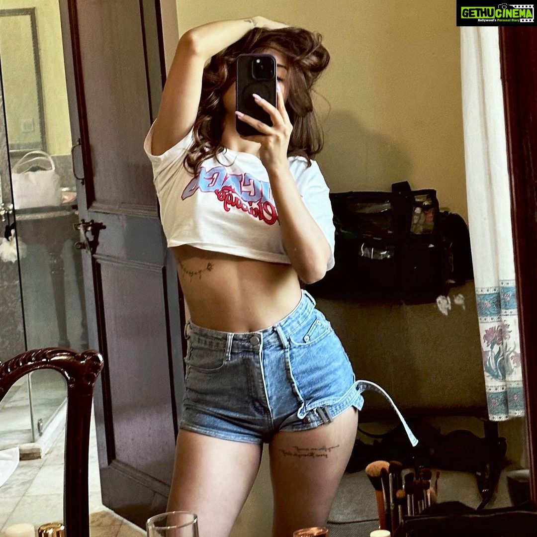 Avneet Kaur Instagram - Feelin good like I should 🤷🏻♀️💙👅 Madhya Pradesh
