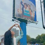 Avneet Kaur Instagram - 12 years ago, I came to this city of dreams which I now call my home Mumbai, just as a contestant for a dance reality show. We didn’t have a roof, we changed multiple homes as and when opportunity came in. My parents did long distance for me. We travelled for hours in buses, trains, scooters just to get an audition done. And after these many years, to finally see myself on a hoarding feels nothing but a dream. Finally mein heroine ban gayi. Thank you @manikarnikafilms @kanganaranaut for making this possible. Mumbai Meri jaan, you surely are a place where dreams come true!🥹✨ Mumbai - The City of Dreams