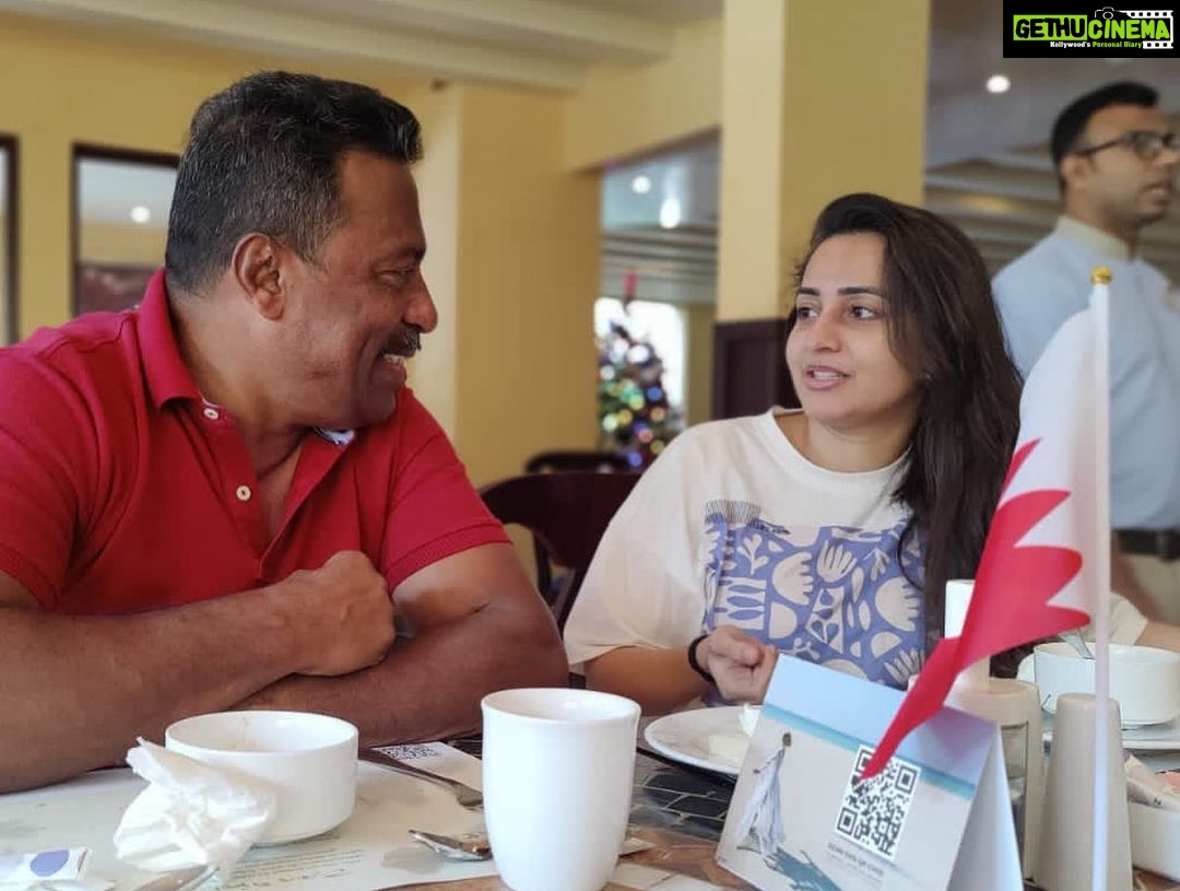 Bhama Instagram - On this Bahrain National Day @actor_abu_salim 💪😃 #Bahrain 🇧ðŸ‡