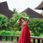 Bhama Instagram - 💙 @jazaashdesignstudio @makeoverbyhayahakeem_ @zak_weddings The Lalit Resort & Spa Bekal