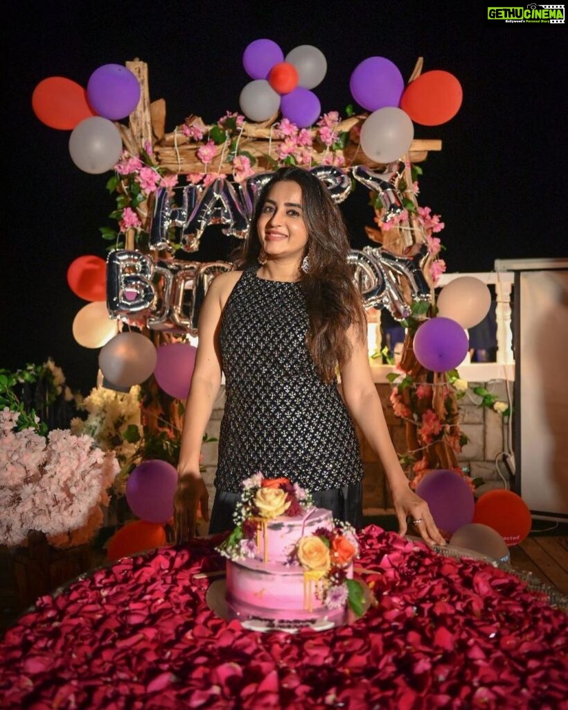 Bhama Instagram - Thank you all for the warm B’day wishes ❤ #May 23 #B’day #Happiness # 2023