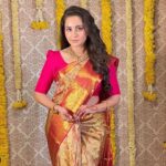 Bhama Instagram - “Malargal Ketten … Vaname thanthanen….🎼 @vaasuki_by_bhamaa