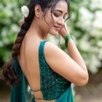 Bhanu Sri Mehra Instagram - When in doubt wear a saree 🦚 Wearing: @kalpana_vogeti Click 📸: @manoj_gangula Hairstyle: @hairstylistravi #saree #love #green #bhanusree🔥❤️ #hybridpilla #instagram #instapost