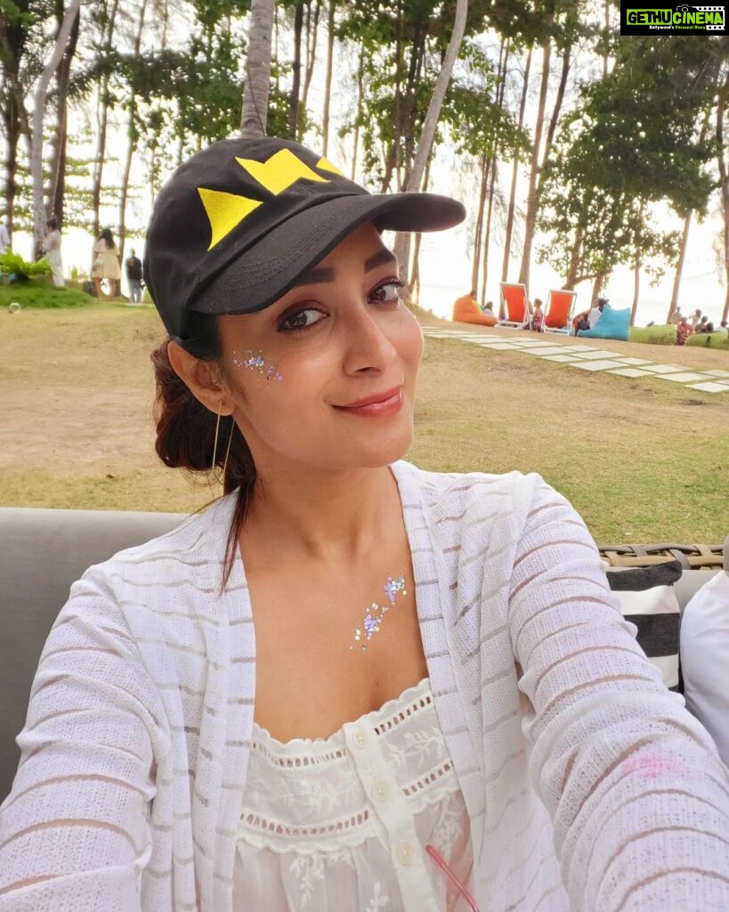 Bhanu Sri Mehra Instagram - Selfie 🤳 #bhanusree🔥❤ #actorslife #busy #southindianactress #biggboss2 #anchor #hybridpilla