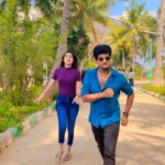Bhanu Sri Mehra Instagram - Fun time with my brother @jabardasth_avinash #shoot #time #fun #bhanusree #reels #instagram