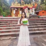 Bhanu Sri Mehra Instagram - Om Namo Venkateshaya 🙏 #devotional #time #blessed #feeling #positivevibes #only #peace #Venkateshaya #balaji #tirupati #tirumala Triputi Balaji Temple, Andra Pradesh