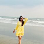 Bhanu Sri Mehra Instagram - 💛 Credit’s: @adv.harikagoud #goa #beach #goabeach #bhanusree🔥❤️ #selflove #positivevibes #only #peace #happy