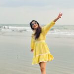 Bhanu Sri Mehra Instagram - 💛 Credit’s: @adv.harikagoud #goa #beach #goabeach #bhanusree🔥❤️ #selflove #positivevibes #only #peace #happy