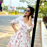 Bhanu Sri Mehra Instagram – Happiness looks gorgeous on you ✨️ 💛 

#goa #peace #happy #instafashion #instapics📷 #enjoylife #behappy #bepositive #bhanusree🔥❤️