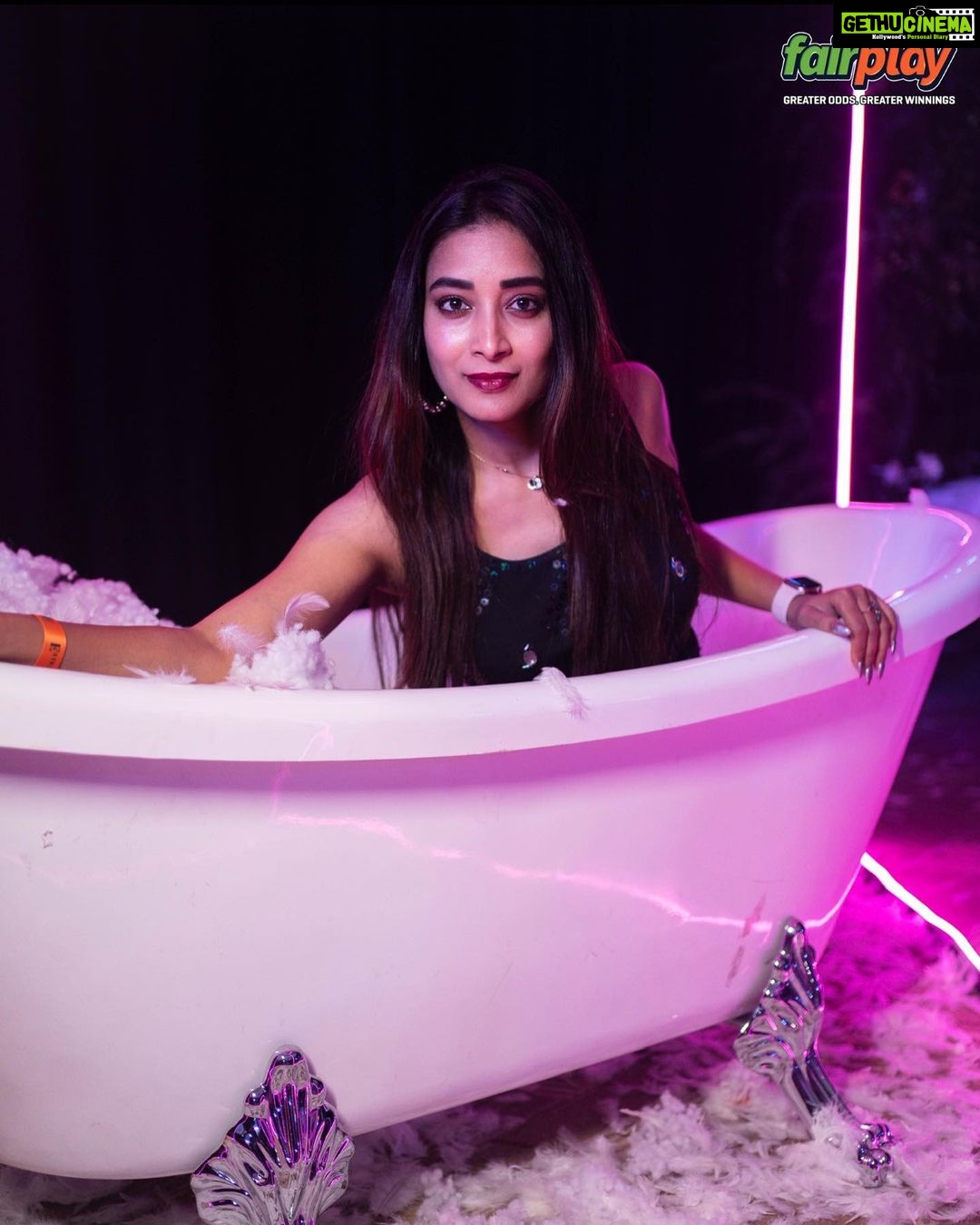 Bhanu Sri Mehra Instagram - Omg what a night, thank you #fairplay & #badshah ! #fairplayexclusive #thailand #phuket #badshahprivateconcert #thisitthelife #badshahconcert #badshahxfairplay #partyon #night #bollywood #music #happy #mindblowing #rocking