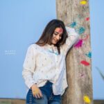 Bhanu Sri Mehra Instagram - May God gift you color's of life, joy, happiness, friendship, love ❤️ and all the other colors you want to paint 🎨 in your life ✨️ "HAPPY HOLI 2023" Click : @manoj_gangula Make up & Hairstyle: @deepthimakeoverartistry #holli #festival #colors #happiness #peace #enjoylife #behappy #bhanusree🔥❤️ #hybridpilla