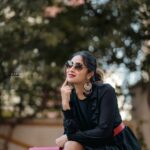 Bhanu Sri Mehra Instagram - Look for the magic every moment ✨️ 🖤 Click: @manoj_gangula Makeup and Hairstyle: @shrad_dhamakeovers #bepositive ##trynewlooks #stylishlook #telugupilla #tollywoodactress #instsgramfashion #bhanusree🔥❤️
