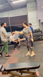 Bhanu Sri Mehra Instagram - Trending @bfitbanjarahills @lagan_07 @rrahulkediaa_10 _ayuush_26 #instagram #instagood #reel #bhanusree🔥❤️