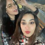 Bhanu Sri Mehra Instagram - Last night birthday party 🥳 @ariyanaglory @sipligunjrahul @rollrida @bindu_madhavii @sirihanmanth @inayasulthanaofficial #birthday #night #happyfaces #lastnight #party #instagram #instafashion #bhanusree🔥❤️ #hybridpilla