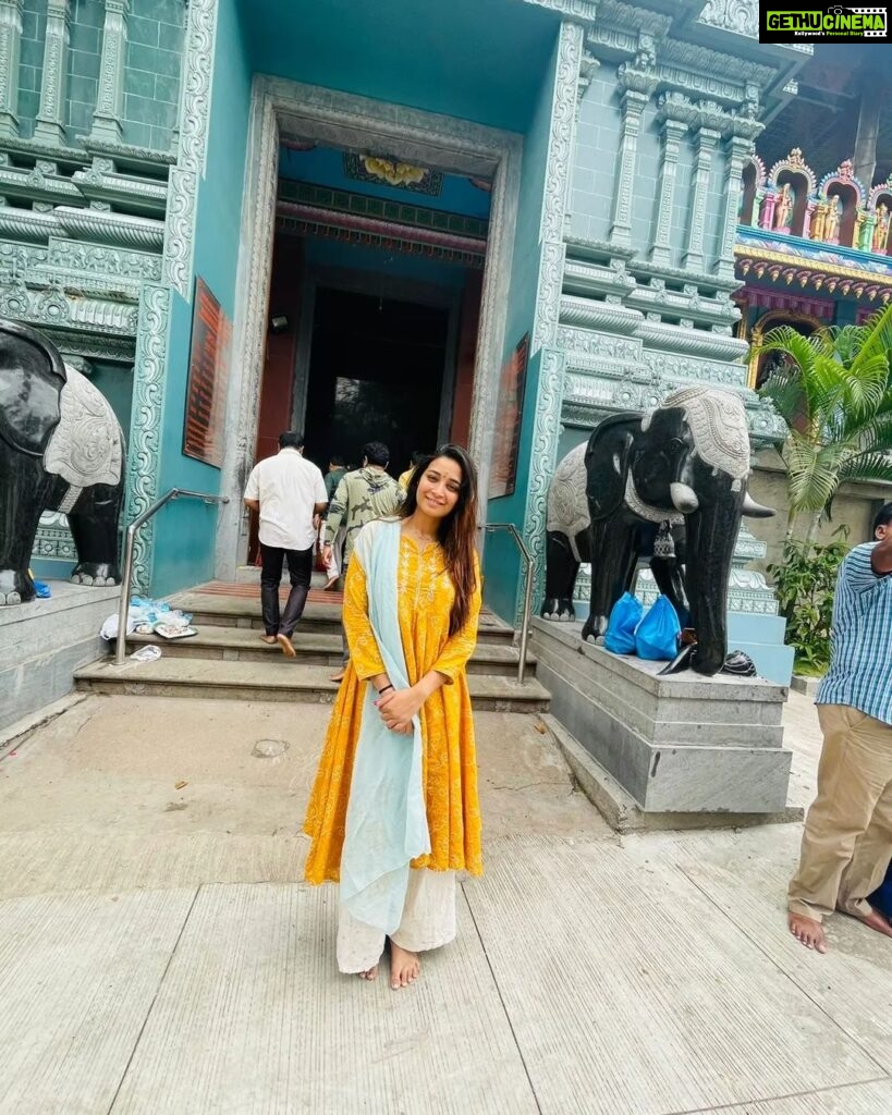 Bhanu Sri Mehra Instagram - Subramanya swamy 🙏 @pc_cheruku #temple #darshan #peace #blessed #feeling #bhanusree🔥❤