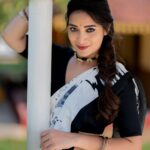 Bhanu Sri Mehra Instagram - A picture is worth a thousand words ✨️ ❤️ 📸 : @manoj_gangula Wearing: @sridevidesignerstudio Hairstyle: @hairstylistravi Jewelry: @pretty.jewelbox #sareelove #treditional #saree #backandwhite #goodmood #bhanusree🔥❤️