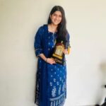 Deeksha Joshi Instagram - #shubhaarambh was my first film. I was a naive, gullible person back then who had just entered into the world of cinema acting. Thank you Gujarat state film awards for this beautiful recognition for my first film. 🙏🌸