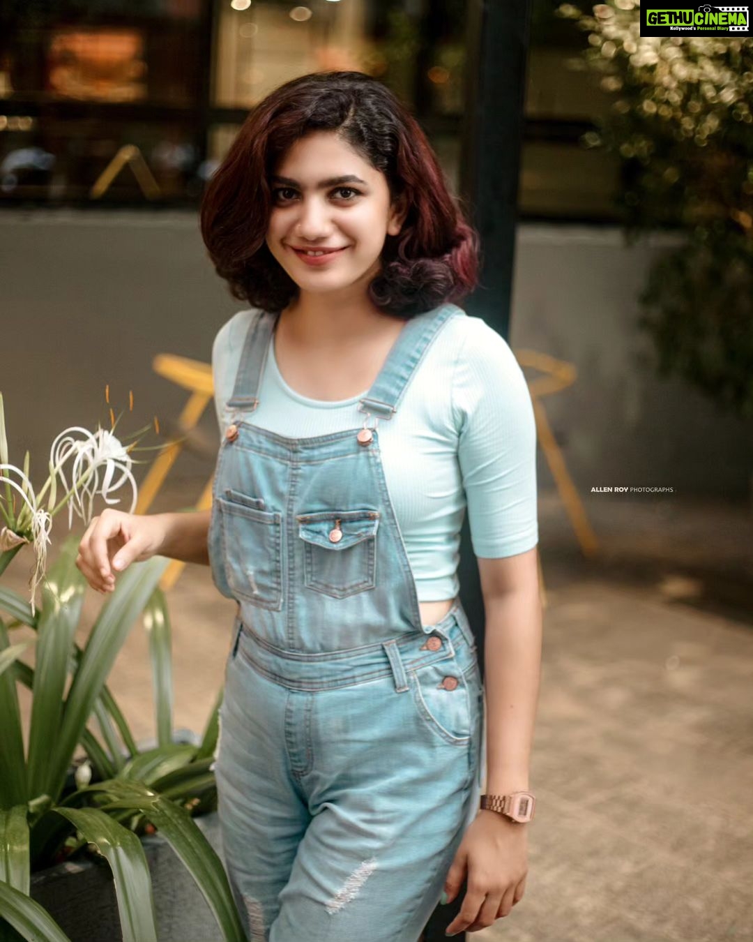 Deepa Thomas Instagram - DEEPA THOMAS ⭐️ @deepathomas__ . . . . @ni_ko_kid #actress #actor #love #model #bollywood #beautiful #hollywood #film #beauty #movie #fashion #photography #instagram #instagood #cinema #singer #movies #follow #acting #actresslife #like #s #cute #art #photoshoot #tollywood #photooftheday #actorslife #music #celebrity Calicut, India