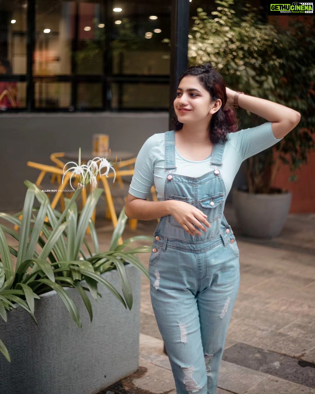 Deepa Thomas Instagram - DEEPA THOMAS ⭐️ @deepathomas__ . . . . @ni_ko_kid #actress #actor #love #model #bollywood #beautiful #hollywood #film #beauty #movie #fashion #photography #instagram #instagood #cinema #singer #movies #follow #acting #actresslife #like #s #cute #art #photoshoot #tollywood #photooftheday #actorslife #music #celebrity Calicut, India