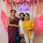 Deepa Thomas Instagram - Cheers to 30 years of togetherness Achacha & Amma 🥂✨🤍 📍 @lavestapinkcafe 💕