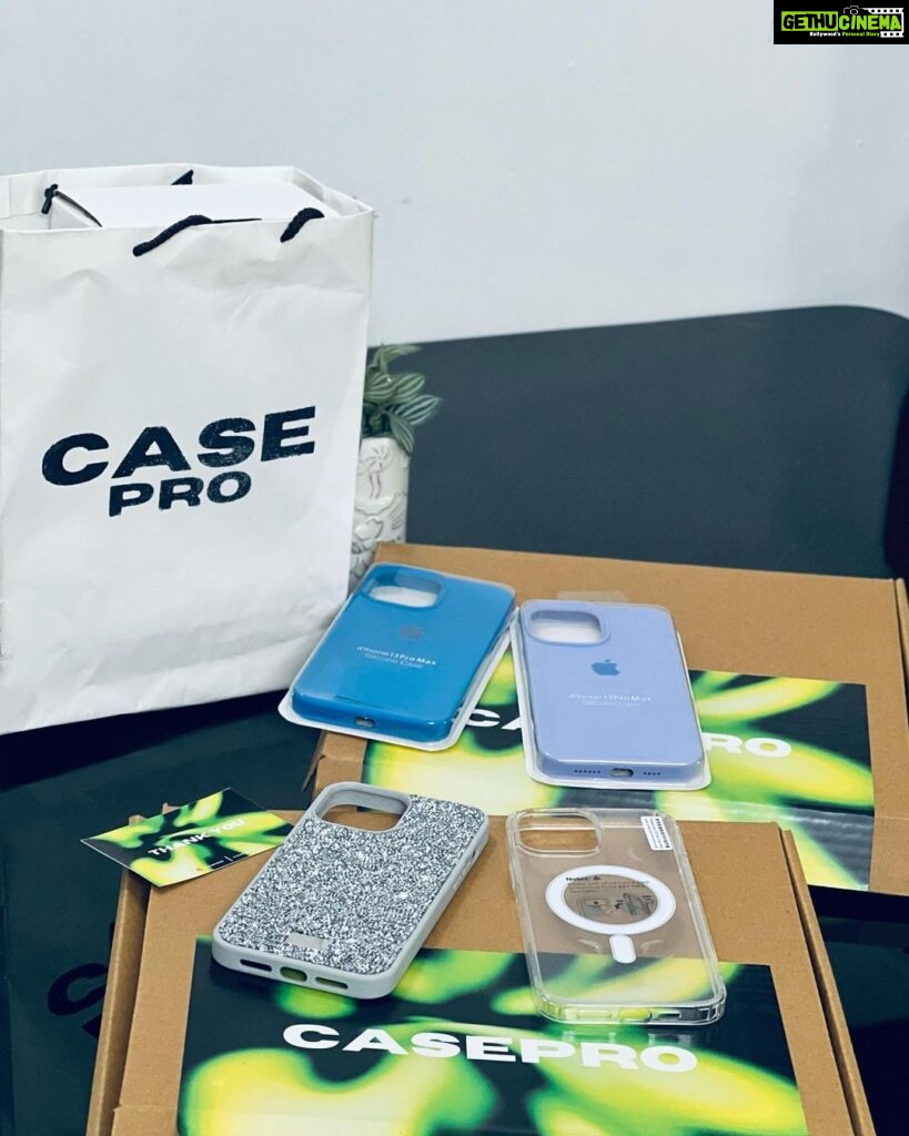 Deepa Thomas Instagram - I loved the phone cases from @_casepro_ ✨ And thank you for the cute gift too from @the_card_factory_ . Means alot 🥹🤍