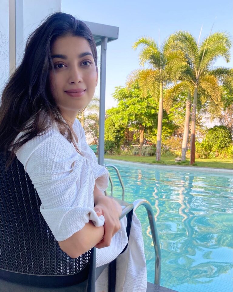 Digangana Suryavanshi Instagram - The sky is blue and so is the pool... #justcozitrhymes Thank you @theforestclubresort @zuperhotels , we had a great time ❤️ The Forest Club Resort