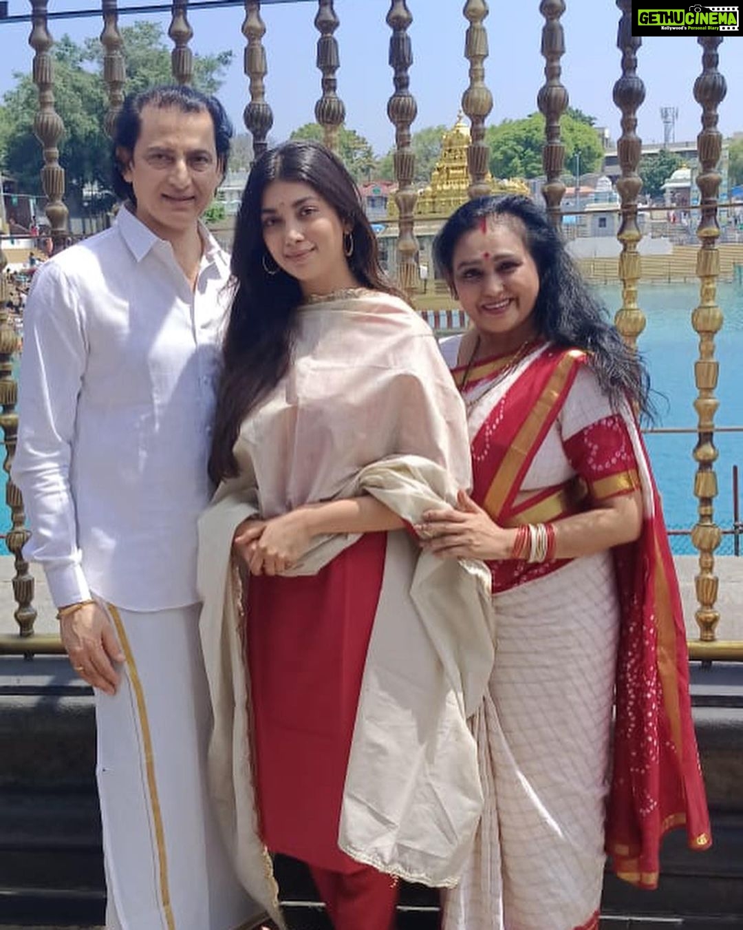 Digangana Suryavanshi Instagram - Tirupathi Balaji Darshan 🙏🏻😇 Tirupati Balaji Devasthanams,Tirupati A.P.