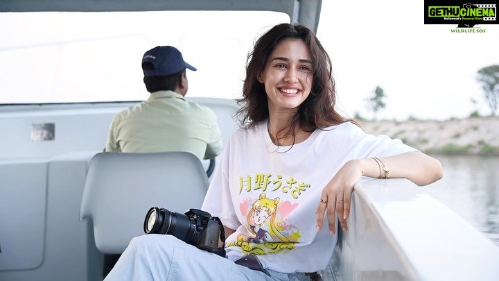 Disha Patani Instagram - It was an incredible experience to visit the Wildlife SOS’ centers, I learnt about the organization’s phenomenal efforts to speak up for these voiceless animals. On this World Environment Day, you too can be part of the change by choosing to visit, volunteer, or donate. Visit wildlifesos.org to know more!