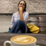 Divya Padmini Instagram - Coffee time with @ipanku__ #coffeetime #coffeeyingaround #sistertime #kochi #kochidiaries #myvedu #smallhappiness