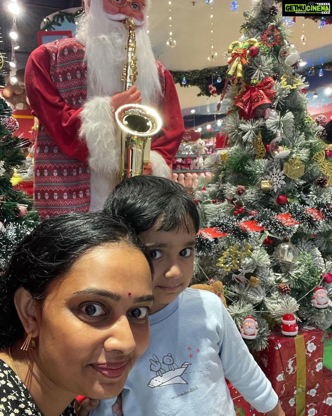 Divya Padmini Instagram - Baby’s day out🏙