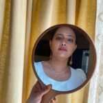Divya Padmini Instagram - Mirror selfieee