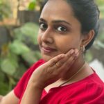 Divya Padmini Instagram - Red red❤️
