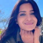 Divya Pillai Instagram - Spanish Memories❤️ #sagradafamilia #malaga #catalunya #barça #barcelona #beachbum #waves #spain #spanisharchitecture #spaniards #😉 #beach #beachvibes #beautifuldestinations #explore #exploremore #inlove #travel #travelreels #reelsinstagram #travelphotography #happiness #holiday #nature #naturelovers #naturephotography #natureshots #memoriesforlife #love #instagram Barcelona, Spain
