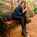 Divyanka Tripathi Instagram - You are waiting for Sunday to be happy or you'll make it so?🥰