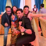 Divyanka Tripathi Instagram - Sometimes having fun with your core people is all the therapy you need!