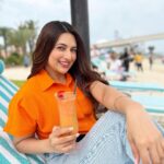 Divyanka Tripathi Instagram - Orange is the new black 🧡