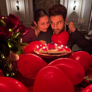 Divyanka Tripathi Instagram - I'm getting quite private nowadays, organically posting lesser. 🤷‍♀️ But I came across these Valentines images we clicked recently & it just revved up my soul...so sharing with you.

Love to you all too. 😊❤️🧿