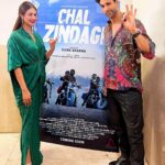 Divyanka Tripathi Instagram - From the Music launch of @VivekDahiya's movie Chal Zindagi. 🏍️ Do check it out on youtube. I assure you, you'll get hooked because I already am!😀 #ChalZindagi #MusicLaunch