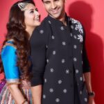 Divyanka Tripathi Instagram - 💙🖤 #IndianOutfit #Divek #Couple #Adaakara Bharat, India