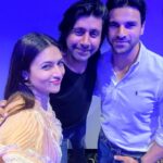 Divyanka Tripathi Instagram - I don't believe in ghosts but movies like The Haunting make me a bit open minded!🥶🤯😅 Congratulations Tanveer @tansworld for your remarkable directorial debut. A pat on the back to cast & crew for this spine chilling experience!👏👏👏
