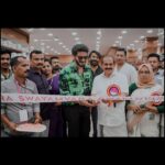 Dulquer Salmaan Instagram - A big thank you to Shankaran Kutty Sir and the entire family of @swayamvarasilksindia for having me for the opening of their new store in Kondotty. Adding to it was the grace of these lovely ladies @veena_nandakumar, @anikhasurendran and @malavikacmenon. Im also proud to announce my association with @swayamvarasilksindia as brand ambassador. And to the people of Kondotty thank you for the immense outpouring of love. You braved the heat and sang and danced with me and I find my heart is full. You are the real superstars and brave hearts !! Special thanks to the police forces and security personnel for ensuring everybody’s safety. Costume stylist @harmann_kaur_2.0 Styling assistant @anokha_ann Hairstylist @imranshaikh.730 Make up @av_ratheeshcinema Photographer @sbk_shuhaib #Opening #Kondotty #SwayamvaraSilks #BeenAges #heartisfull❤️❤️