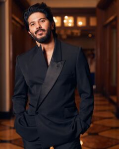 Dulquer Salmaan Instagram - Never miss a chance to Suit Up ! Costume stylist @harmann_kaur_2.0 Outfit @Alexandermcqueen Hairstylist @rohit_bhatkar Make-up @av_ratheeshcinema Photographer and Team: @eshaangirri @enhancingmoments Management @vaishalib2907 #whatchulookinat #suitup #dressforyourself #helloawards
