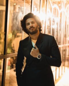 Dulquer Salmaan Instagram - Bit of a Dandy 

Costume stylist @harmann_kaur_2.0
Outfit @dior
Shoes @off_white 
Hairstylist @saurabhbhatkar 
Make up @av_ratheeshcinema
📸 @_psudo_ 
Management @vaishalib2907

#ihavemydays #lastofthese #lastpublicappearanceoftheyear #finishingofftheyearinstyle #2022youwereamazing