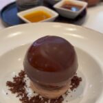 Erica Fernandes Instagram – Doesn’t everything look tempting at @chocolatebar_uae? 
@sb_belhasa 

@mohammadrihab_ Chocolate Bar Dubai Mall