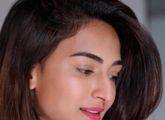 Erica Fernandes Instagram - 1st pic is like when you’re staring at your crush 2nd is when they catch you doing so . 😉
