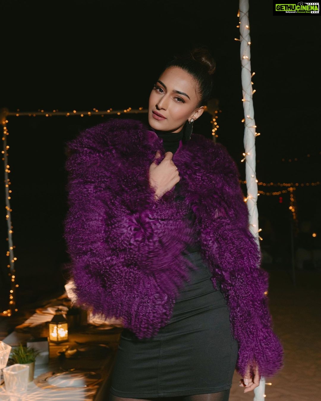 Erica Fernandes Instagram - Photo dump of an evening in the desert .