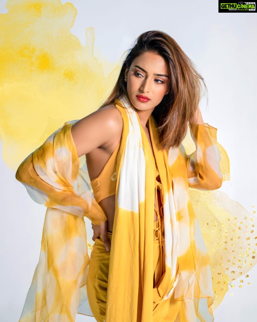 Erica Fernandes Instagram - The girl in yellow. Outfit by @thepotplantclothing Pr @sonyashaikh