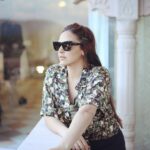 Esha Deol Instagram – आगे बढ़ते रहो …. 💪🏼♥️ 

Photography- @popmercy 
HMU – @_narendrajadhav_ @surve.jaya @shankarjadhav813 
Managed by – @palsandpeersentertainment 

#wednesdaywisdom #lookingahead #keepgoing #camofashion #camoflauge #events #workmode #eshadeol #gratitude 🧿♥️
